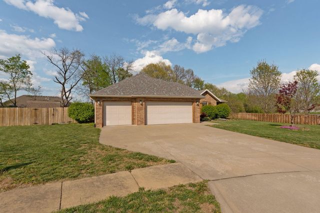 434 N Bonda Way, Nixa, MO 65714