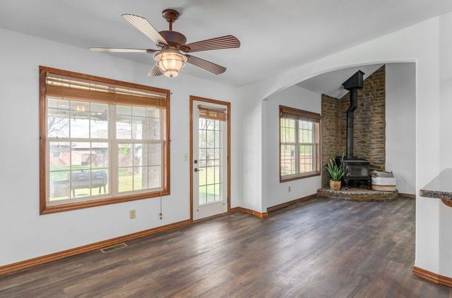 434 N Bonda Way, Nixa, MO 65714