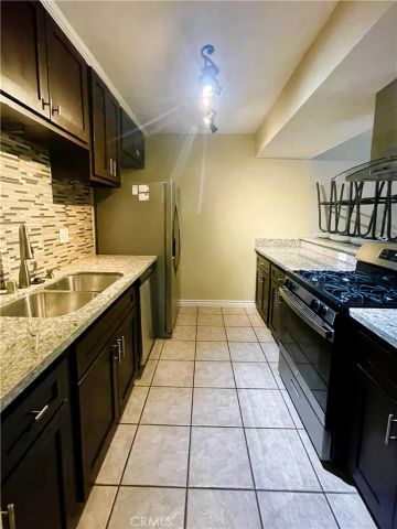 1250 Cabrillo Park, Santa Ana, CA 92701