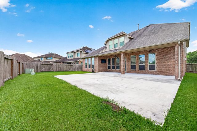 7035 Belle Meadow Lane, Richmond, TX 77469
