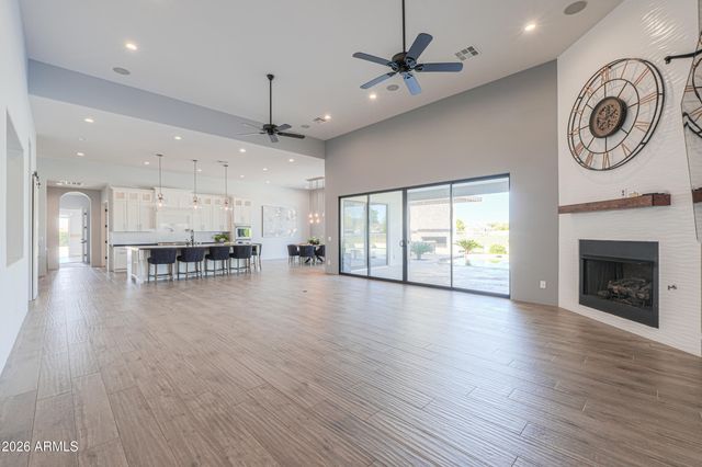 21837 S 156TH Street, Gilbert, AZ 85298