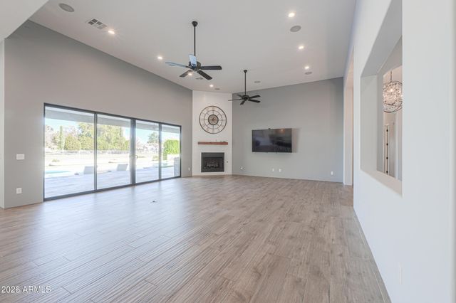 21837 S 156TH Street, Gilbert, AZ 85298