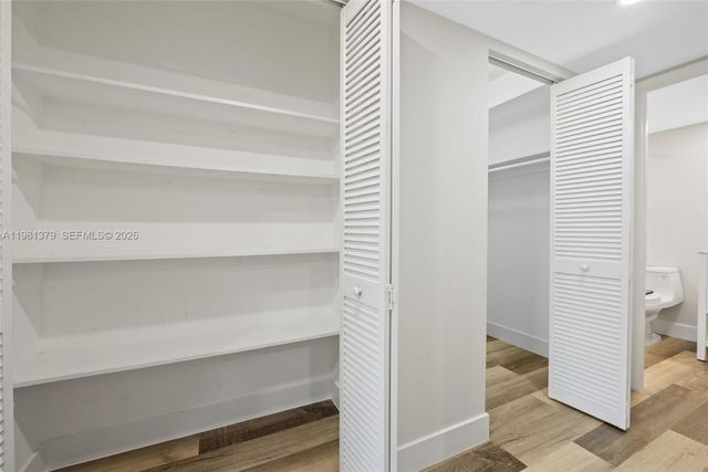 8107 SW 72nd Ave 410E, Miami, FL 33143