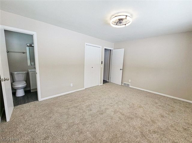 2319 Henn Hyde Road NE, Warren, OH 44484