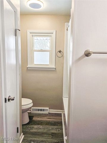 2319 Henn Hyde Road NE, Warren, OH 44484