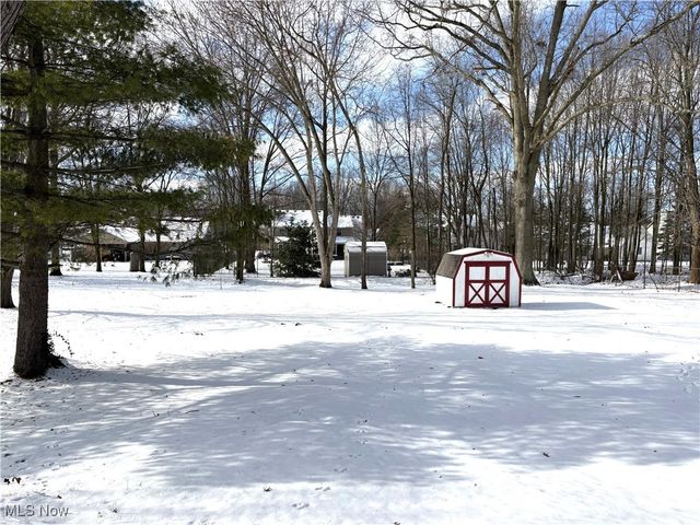 2319 Henn Hyde Road NE, Warren, OH 44484