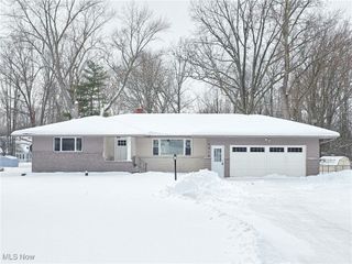 2319 Henn Hyde Road NE, Warren, OH 44484