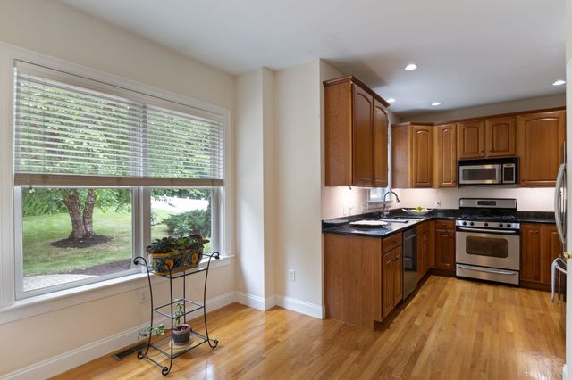 18 Haines Brook Farm Lane, Greenland, NH 03840