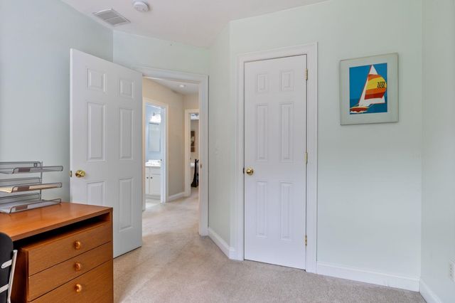 18 Haines Brook Farm Lane, Greenland, NH 03840