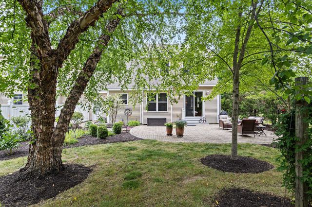 18 Haines Brook Farm Lane, Greenland, NH 03840