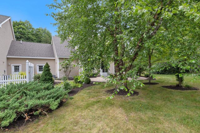 18 Haines Brook Farm Lane, Greenland, NH 03840
