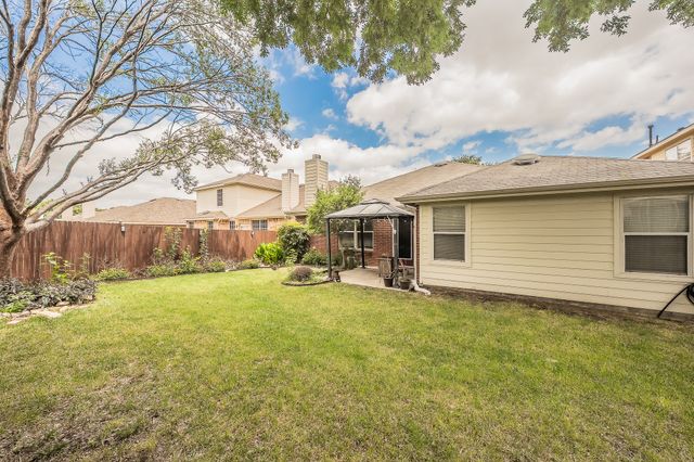 12129 Macaroon Lane, Fort Worth, TX 76244