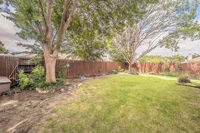 12129 Macaroon Lane, Fort Worth, TX 76244