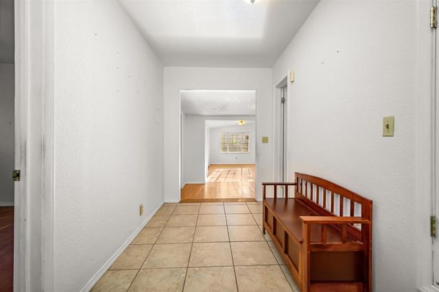 177 Barhaven Lane, Fallbrook, CA 92028
