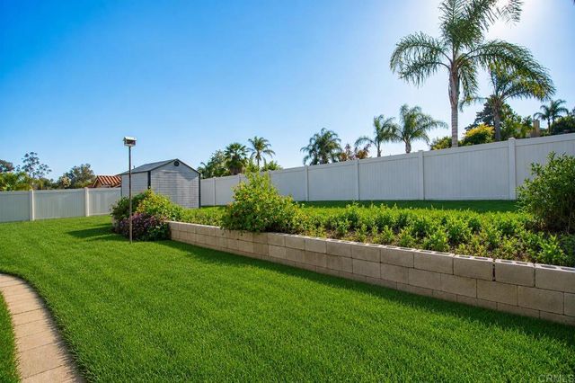 177 Barhaven Lane, Fallbrook, CA 92028