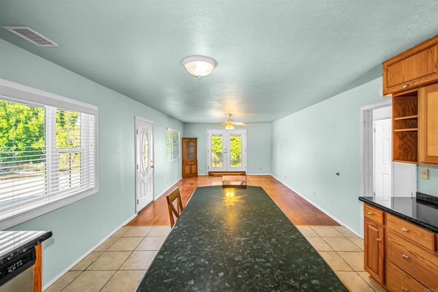 177 Barhaven Lane, Fallbrook, CA 92028