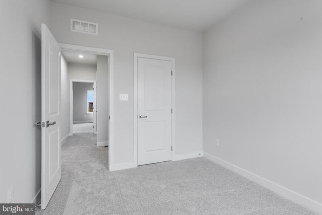 1721 DESTRIER ST, Ranson, WV 25438