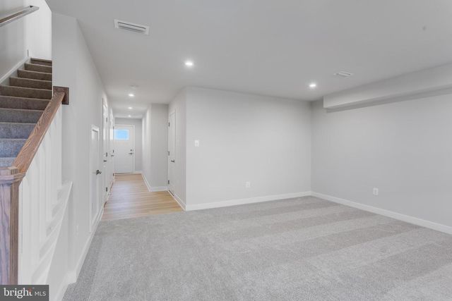 1721 DESTRIER ST, Ranson, WV 25438