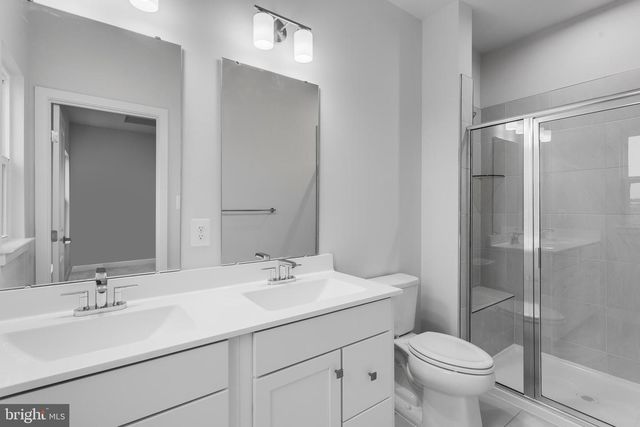 1721 DESTRIER ST, Ranson, WV 25438