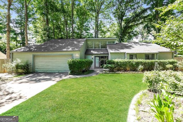 106 Pat Mell Drive, Peachtree City, GA 30269