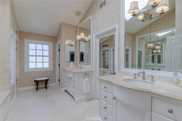 309 Marigold Avenue, Corona Del Mar, CA 92625