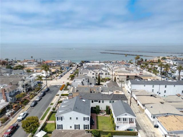 309 Marigold Avenue, Corona Del Mar, CA 92625