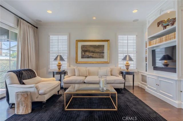 309 Marigold Avenue, Corona Del Mar, CA 92625