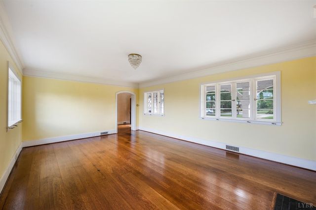 113 Oakwood Place, Lynchburg, VA 24503