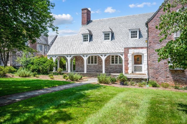 113 Oakwood Place, Lynchburg, VA 24503