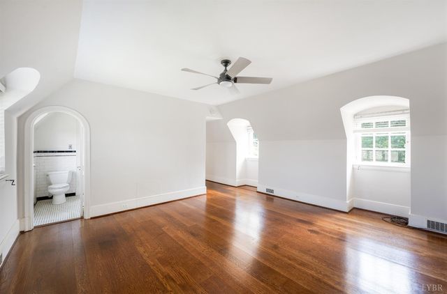 113 Oakwood Place, Lynchburg, VA 24503