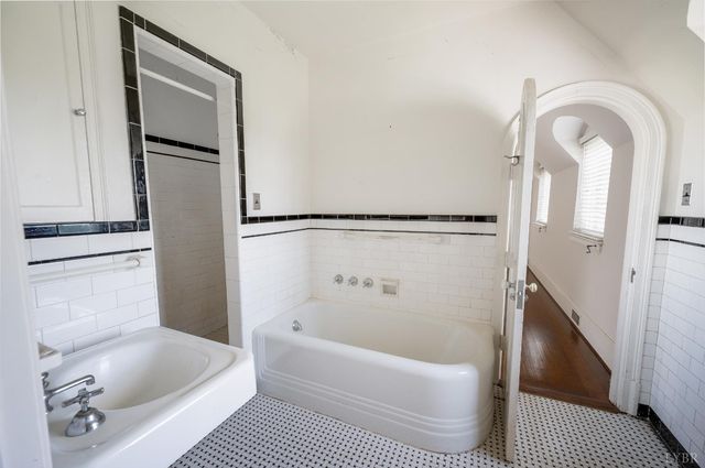 113 Oakwood Place, Lynchburg, VA 24503