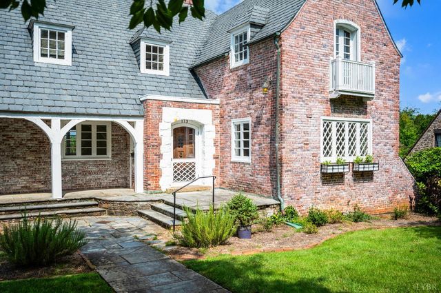 113 Oakwood Place, Lynchburg, VA 24503