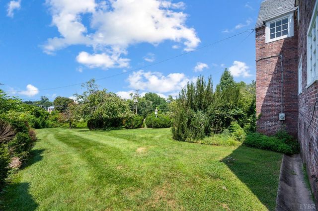 113 Oakwood Place, Lynchburg, VA 24503