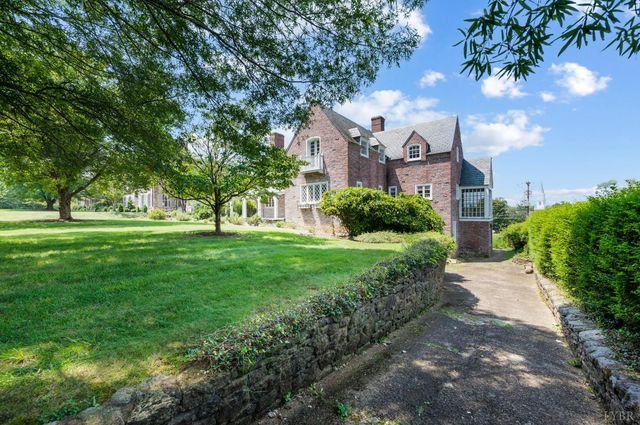 113 Oakwood Place, Lynchburg, VA 24503