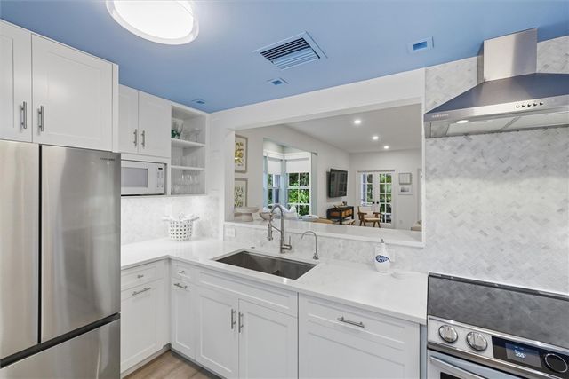 1275 Palmetto Court 114, Vero Beach, FL 32963