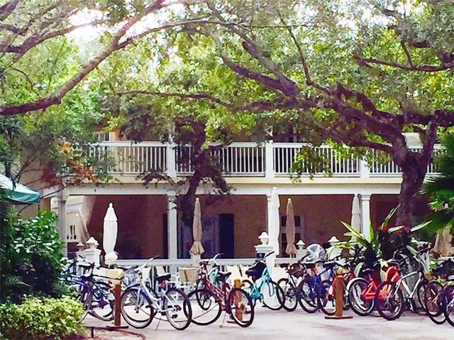 1275 Palmetto Court 114, Vero Beach, FL 32963