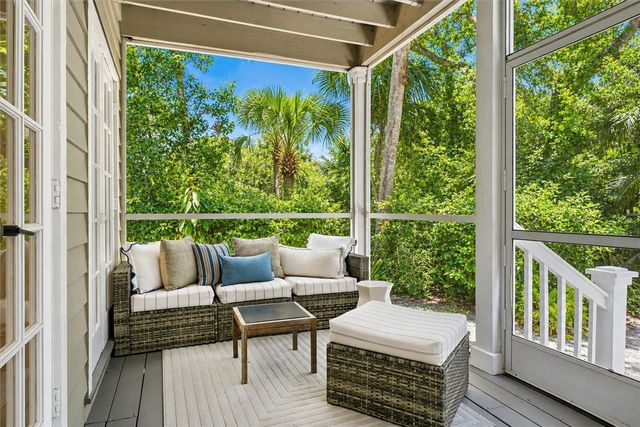 1275 Palmetto Court 114, Vero Beach, FL 32963