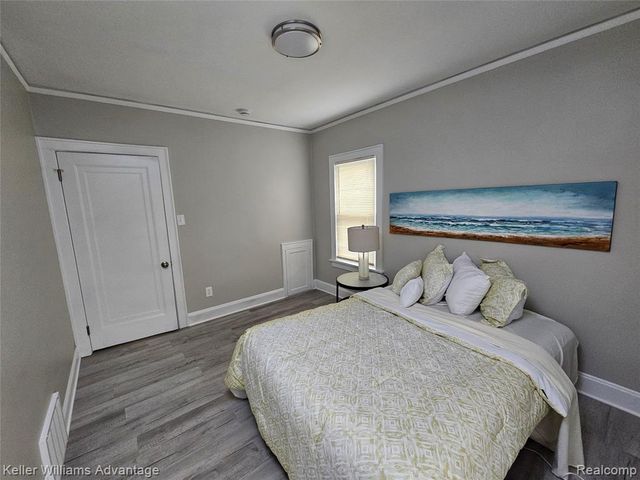 34812 Ash Street, Wayne, MI 48184