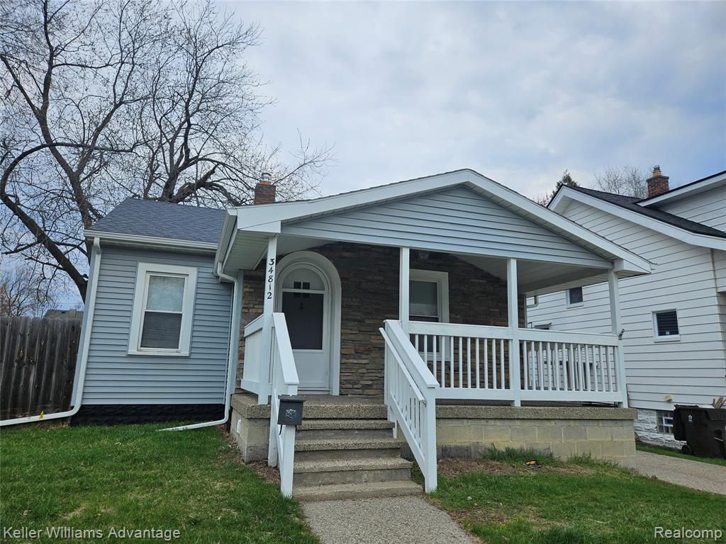 34812 Ash Street, Wayne, MI 48184