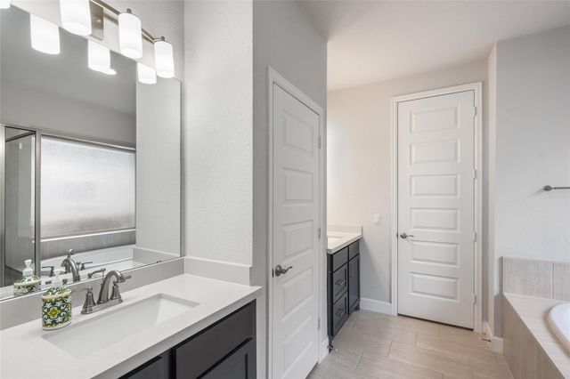 1432 Mulberry Oak LN, Georgetown, TX 78628