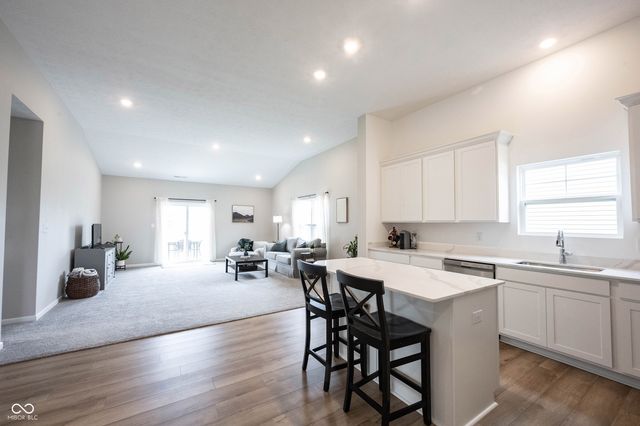 1585 Pebble Beach Drive, Pendleton, IN 46064