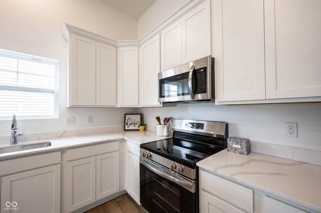 1585 Pebble Beach Drive, Pendleton, IN 46064