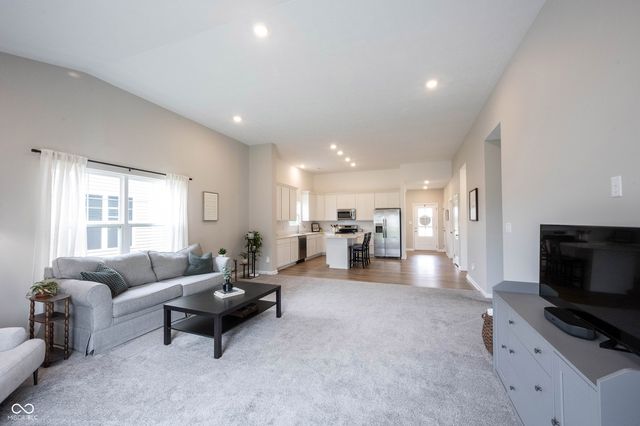 1585 Pebble Beach Drive, Pendleton, IN 46064
