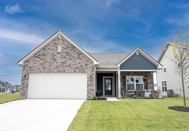 1585 Pebble Beach Drive, Pendleton, IN 46064