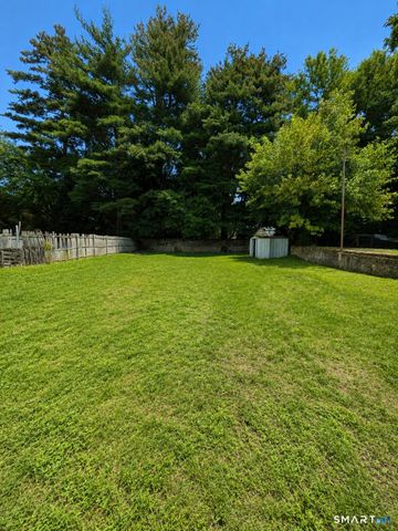 82 Midland Road, Waterbury, CT 06705