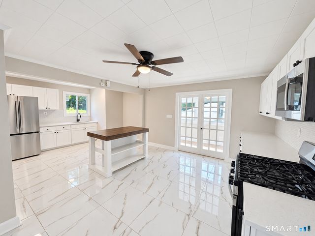 82 Midland Road, Waterbury, CT 06705