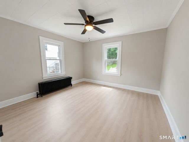 82 Midland Road, Waterbury, CT 06705