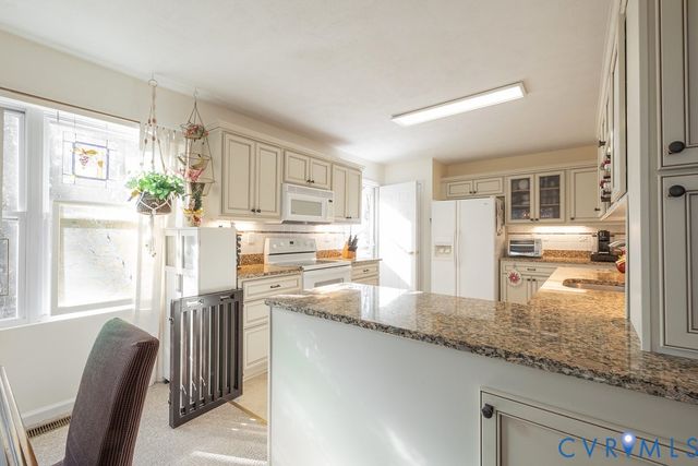 776 Tall Pines Dr, Mineral, VA 23117