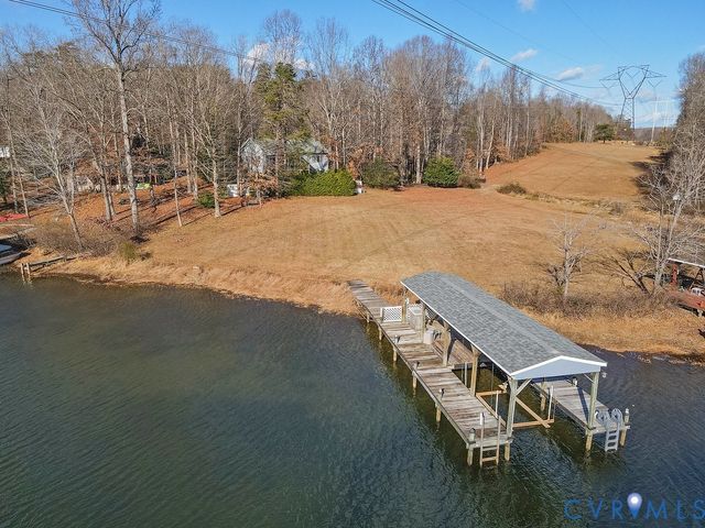 776 Tall Pines Dr, Mineral, VA 23117