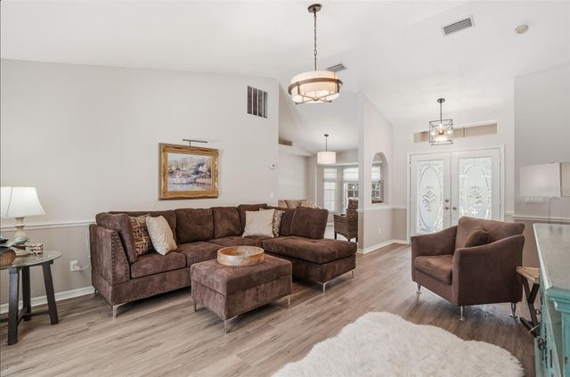 610 WOODVIEW WAY, Bradenton, FL 34212